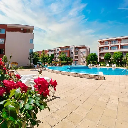 Nessebar Club Appartamento *