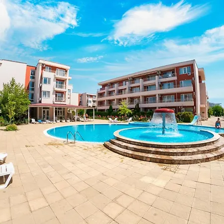 Nessebar Club 아파트