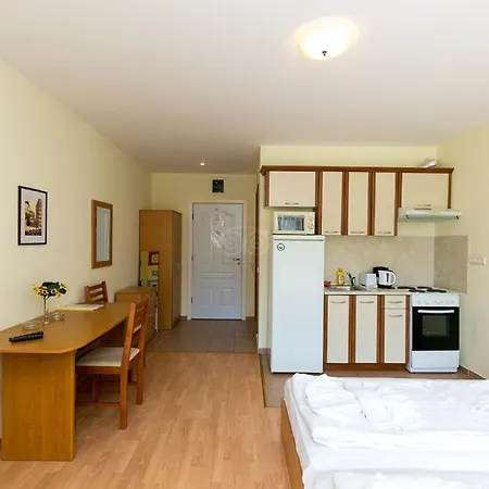 Nessebar Club Appartement *