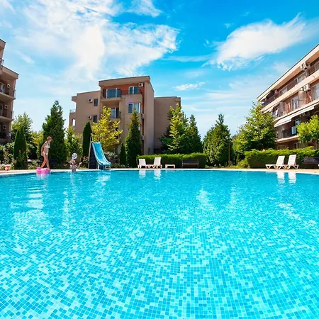Nessebar Club 아파트 써니비치