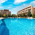 Nessebar Club Apartamento